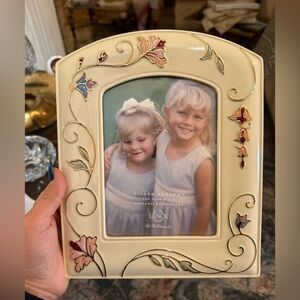 Lenox Cream Floral Ceramic Photo Frame with Gold Accents
